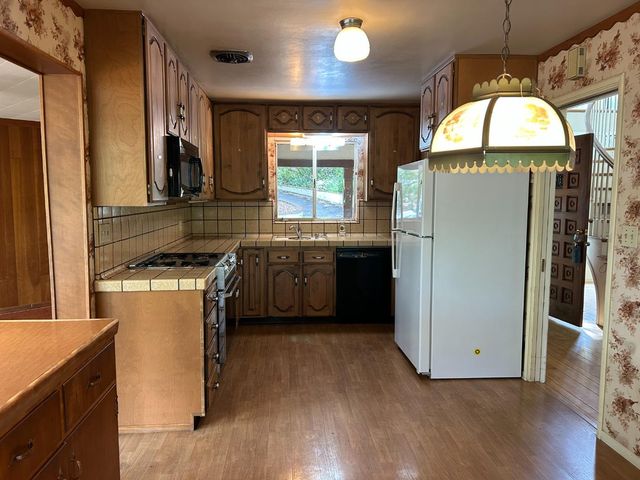1345 Arbor Avenue, Los Altos, CA 94024
