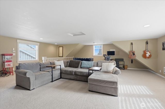 13100 NE James Way, Kingston, WA 98346