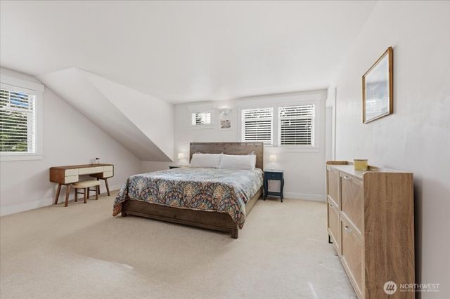 13100 NE James Way, Kingston, WA 98346