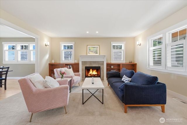 13100 NE James Way, Kingston, WA 98346