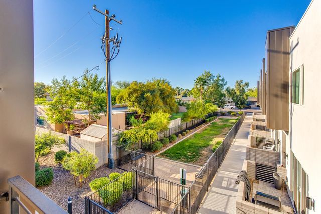 5151 N 13th Place Unit 8, Phoenix, AZ 85014