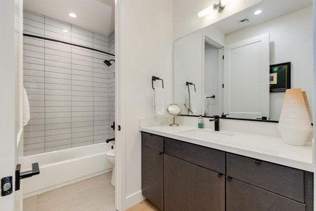 5151 N 13th Place Unit 8, Phoenix, AZ 85014