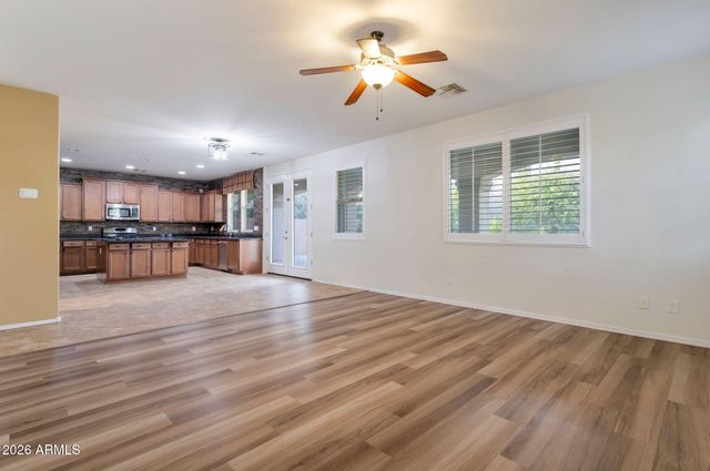 20928 W WYCLIFF Court, Buckeye, AZ 85396