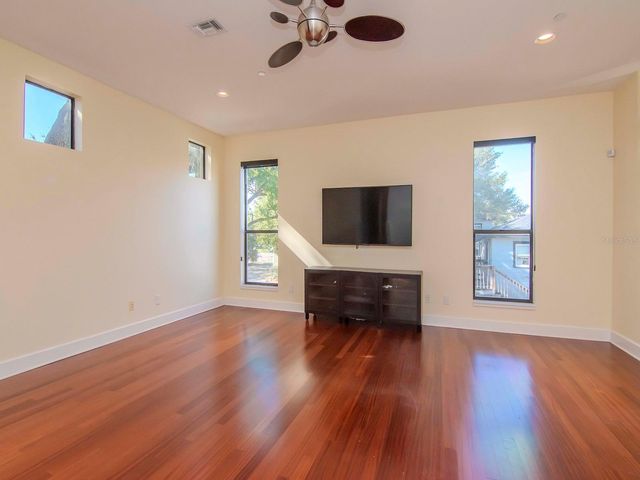 213 S MOODY AVENUE 1, Tampa, FL 33609