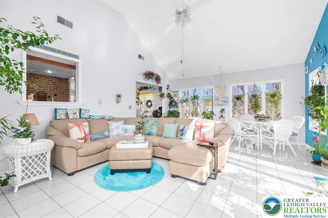 4030 Spring Street, Whitehall Twp, PA 18052