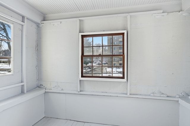 86 Conz St, Northampton, MA 01060