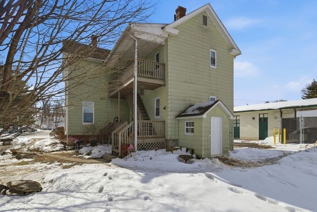 86 Conz St, Northampton, MA 01060