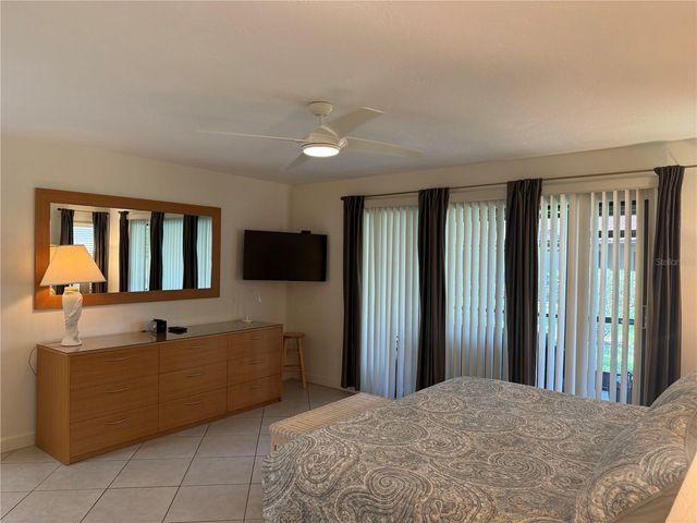 3637 YELLOW PINE COURT 146, Sarasota, FL 34238