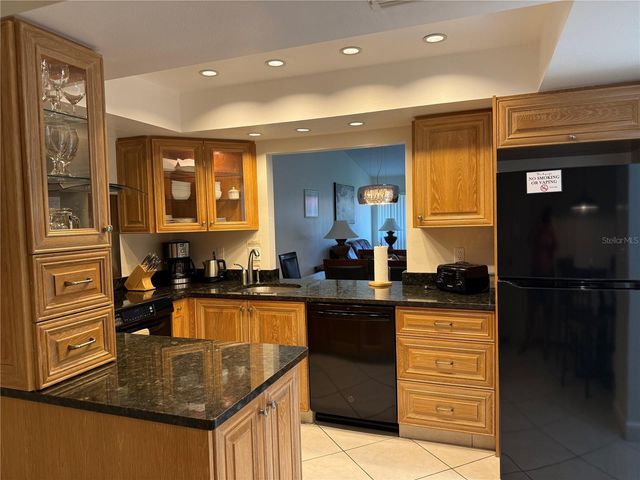 3637 YELLOW PINE COURT 146, Sarasota, FL 34238