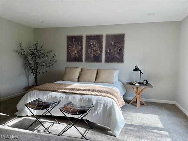 9032 Riverwood Dr., North Ridgeville, OH 44039