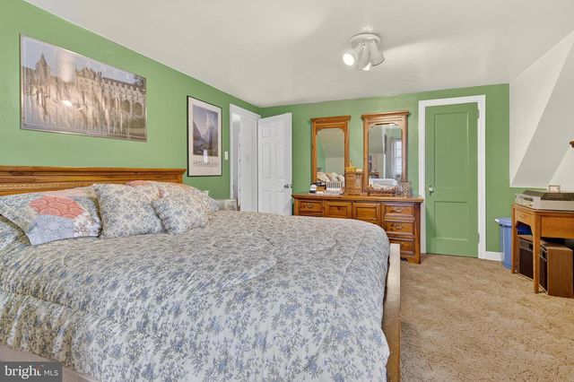 11 CLAYTON AVE, Lancaster, PA 17602