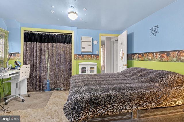 11 CLAYTON AVE, Lancaster, PA 17602