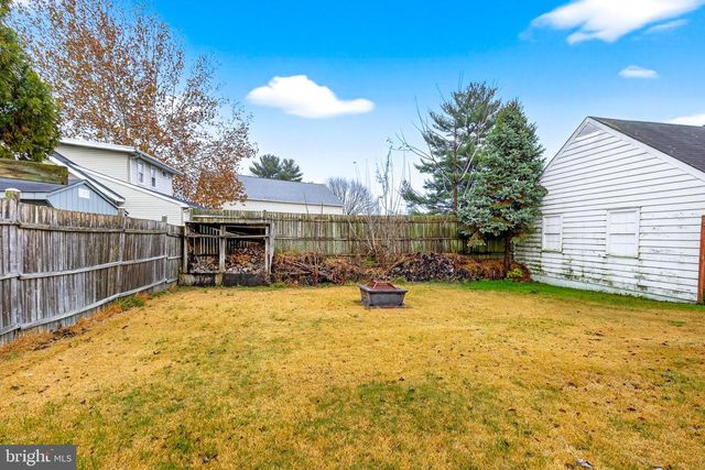 11 CLAYTON AVE, Lancaster, PA 17602