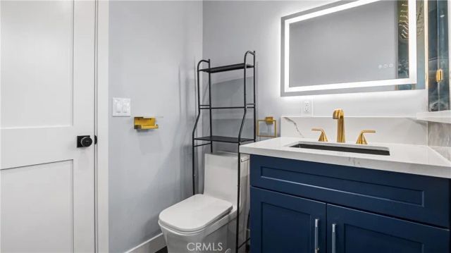 727 E Myrtle Avenue, Glendora, CA 91741