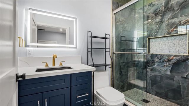 727 E Myrtle Avenue, Glendora, CA 91741