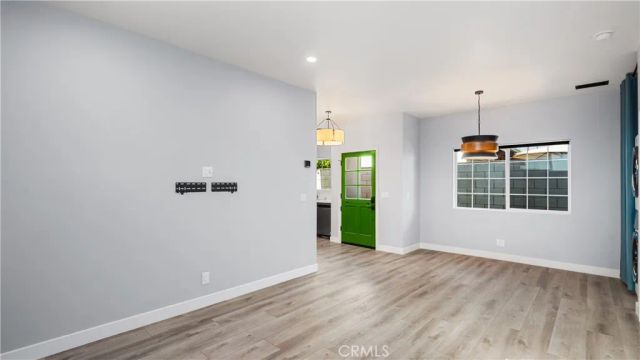727 E Myrtle Avenue, Glendora, CA 91741