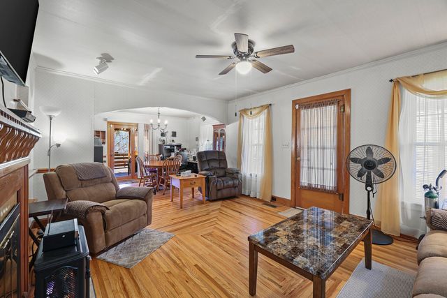 498 Highway 100, Centerville, TN 37033