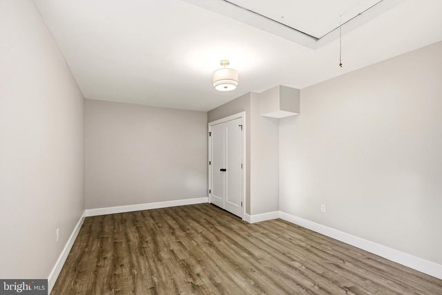 8 HEATH LN, Willingboro, NJ 08046