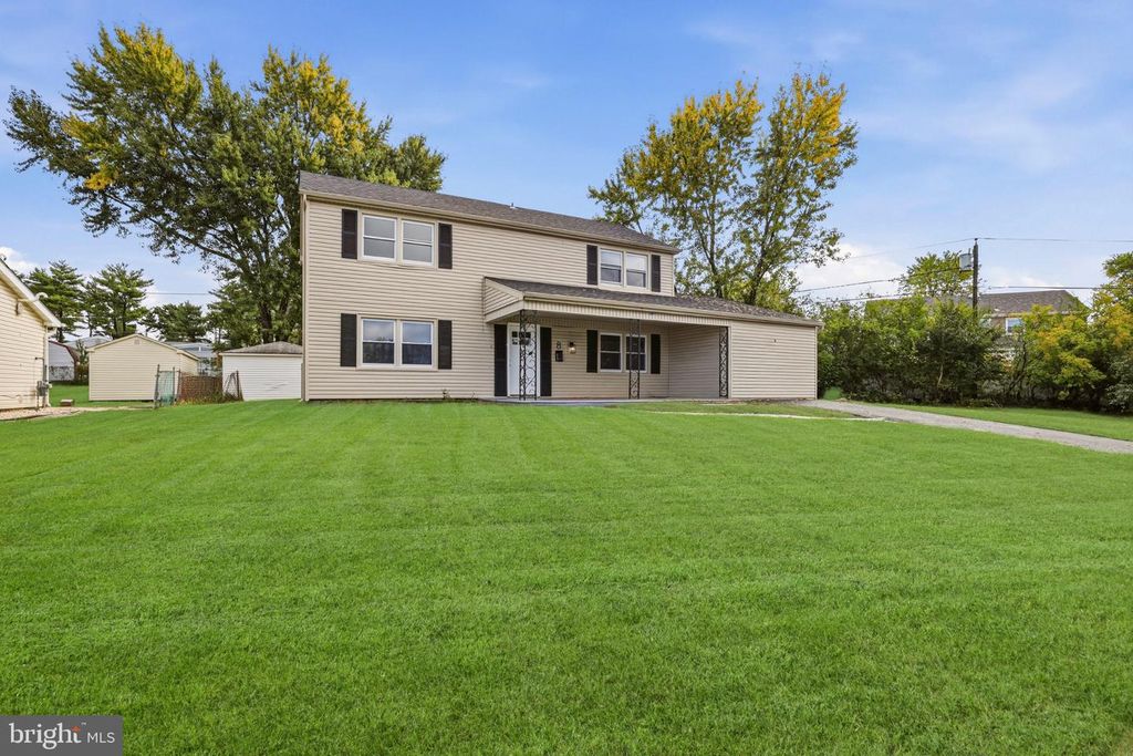 8 HEATH LN, WILLINGBORO, NJ 08046 — photo 2