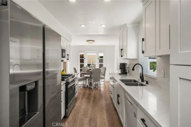 9921 Barranca Circle, Huntington Beach, CA 92646