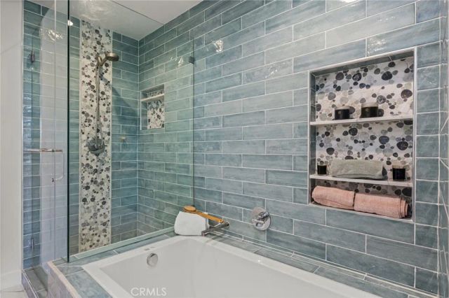 9921 Barranca Circle, Huntington Beach, CA 92646