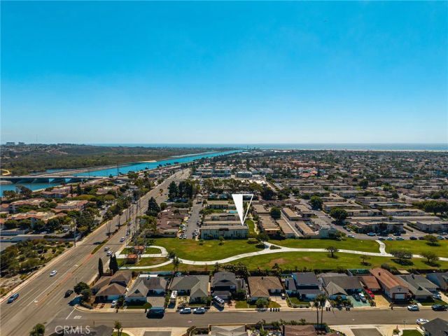 9921 Barranca Circle, Huntington Beach, CA 92646