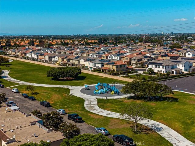 9921 Barranca Circle, Huntington Beach, CA 92646