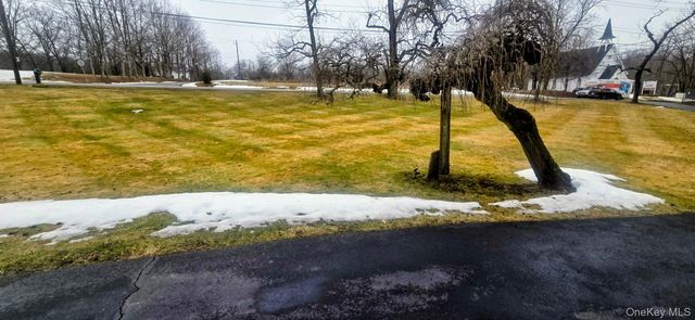 41 Clove Road, Salisbury Mills, NY 12577