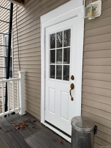 41 Clove Road, Salisbury Mills, NY 12577