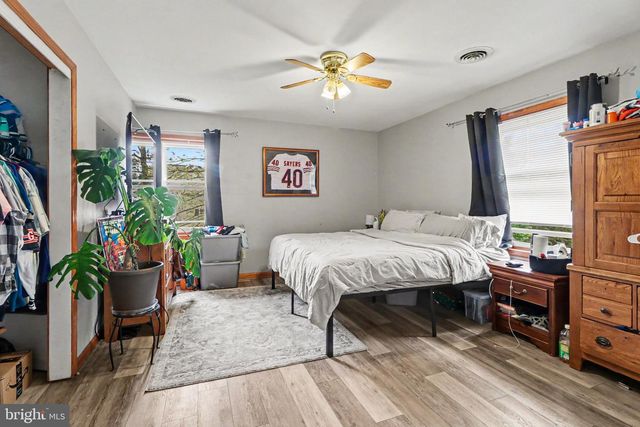 3750 MANOR LANE, Chambersburg, PA 17202
