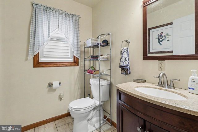 3750 MANOR LANE, Chambersburg, PA 17202