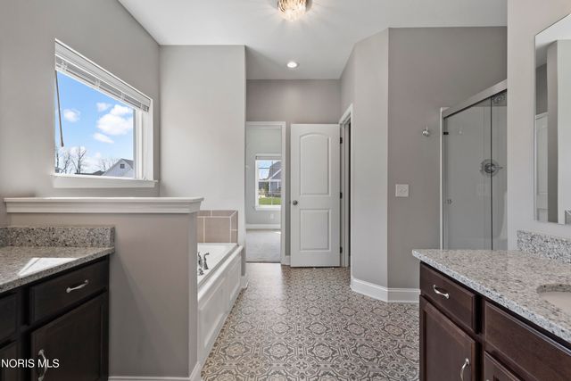 4420 Kimball Creek West, Sylvania, OH 43560