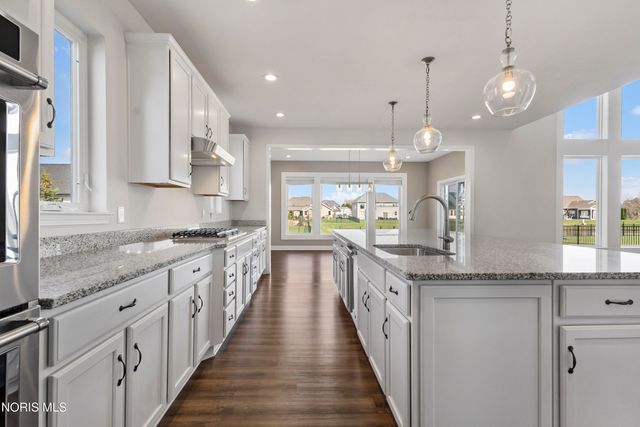 4420 Kimball Creek West, Sylvania, OH 43560