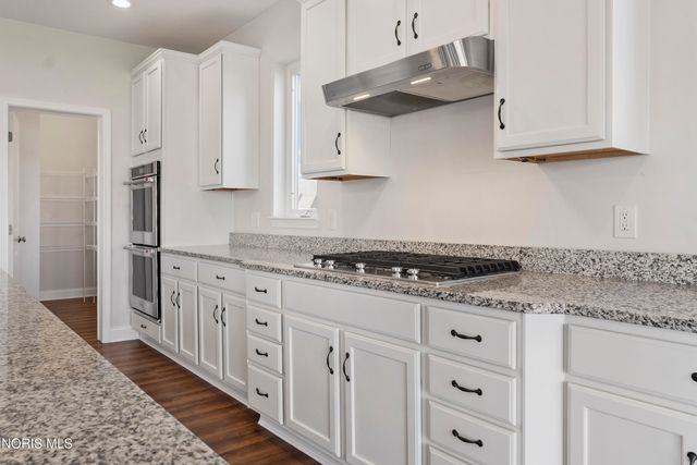 4420 Kimball Creek West, Sylvania, OH 43560