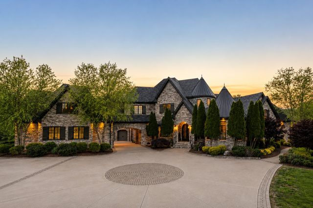 1270 Rehobath Rd, College Grove, TN 37046