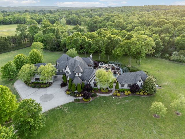 1270 Rehobath Rd, College Grove, TN 37046