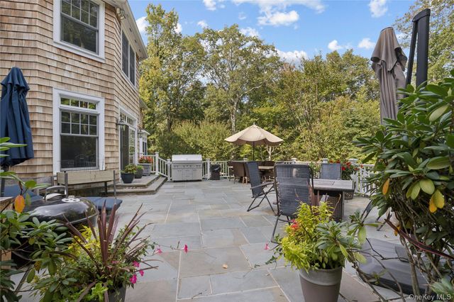 1184 Cove Edge Road, Oyster Bay Cove, NY 11791