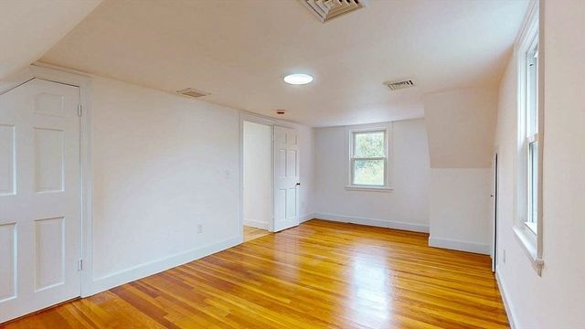 107 Washington St, Hudson, MA 01749