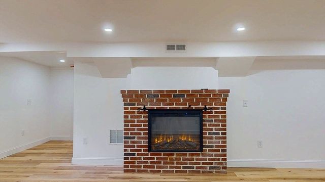 107 Washington St, Hudson, MA 01749