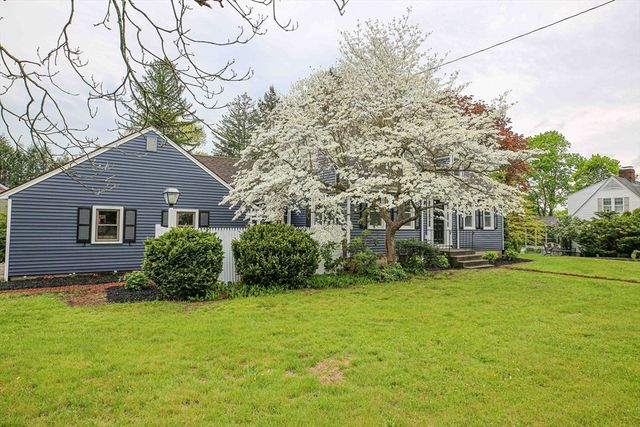 107 Washington St, Hudson, MA 01749