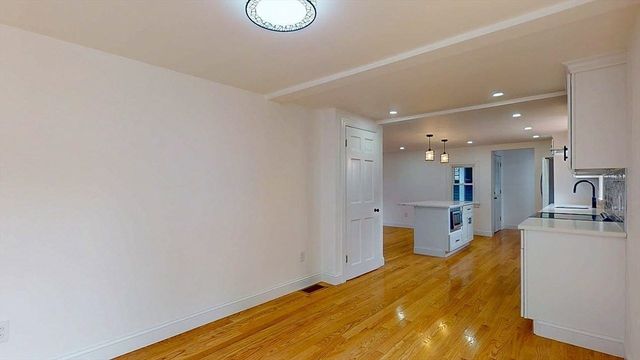 107 Washington St, Hudson, MA 01749