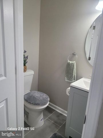 16309 HOLLY HILL DR, Waldorf, MD 20601