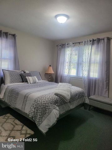 16309 HOLLY HILL DR, Waldorf, MD 20601