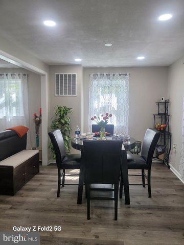 16309 HOLLY HILL DR, Waldorf, MD 20601