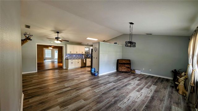 624 N LANIER AVENUE, Fort Meade, FL 33841