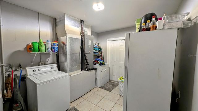 624 N LANIER AVENUE, Fort Meade, FL 33841