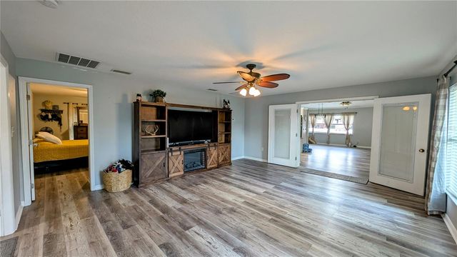 624 N LANIER AVENUE, Fort Meade, FL 33841