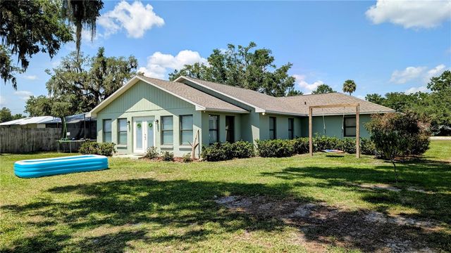 624 N LANIER AVENUE, Fort Meade, FL 33841