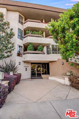 10409 Riverside Drive 203, Toluca Lake, CA 91602