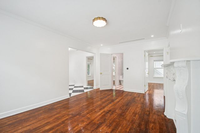 1205 Alta Vista Ave B, Austin, TX 78704